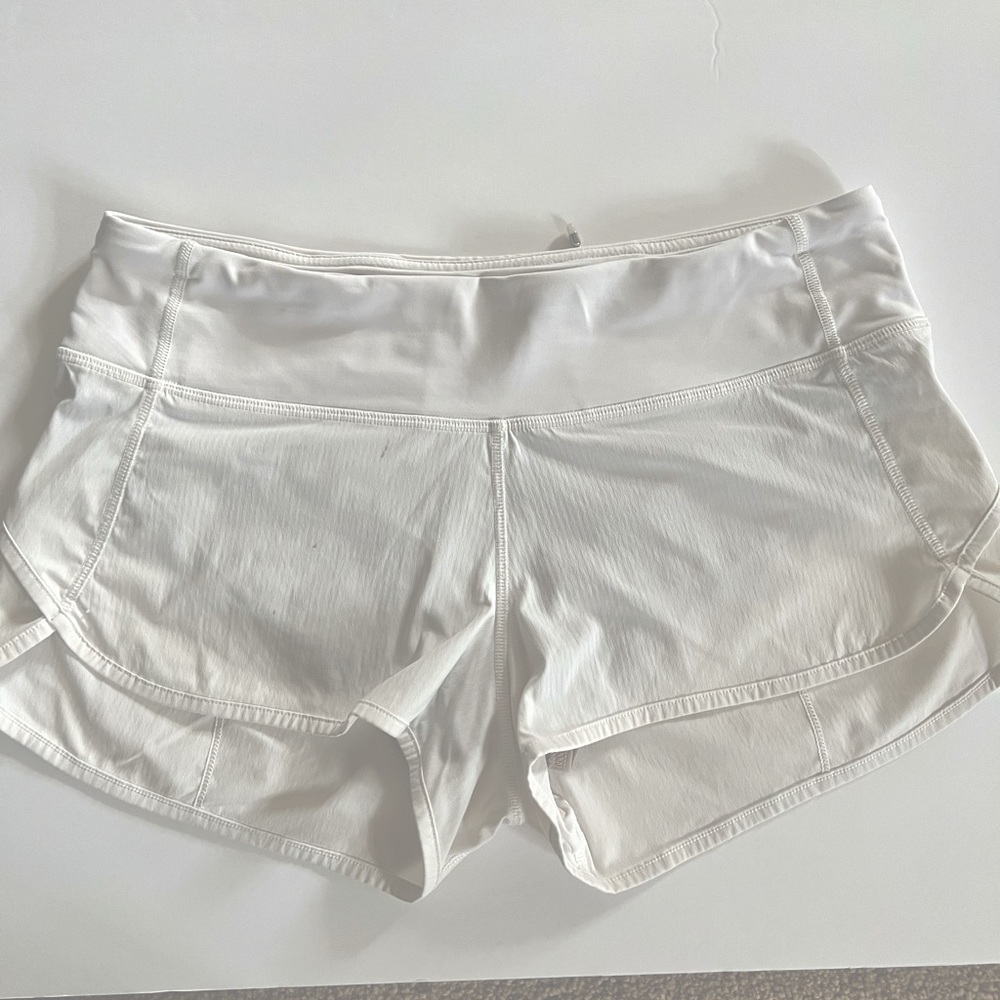 Lululemon run speed short size 6